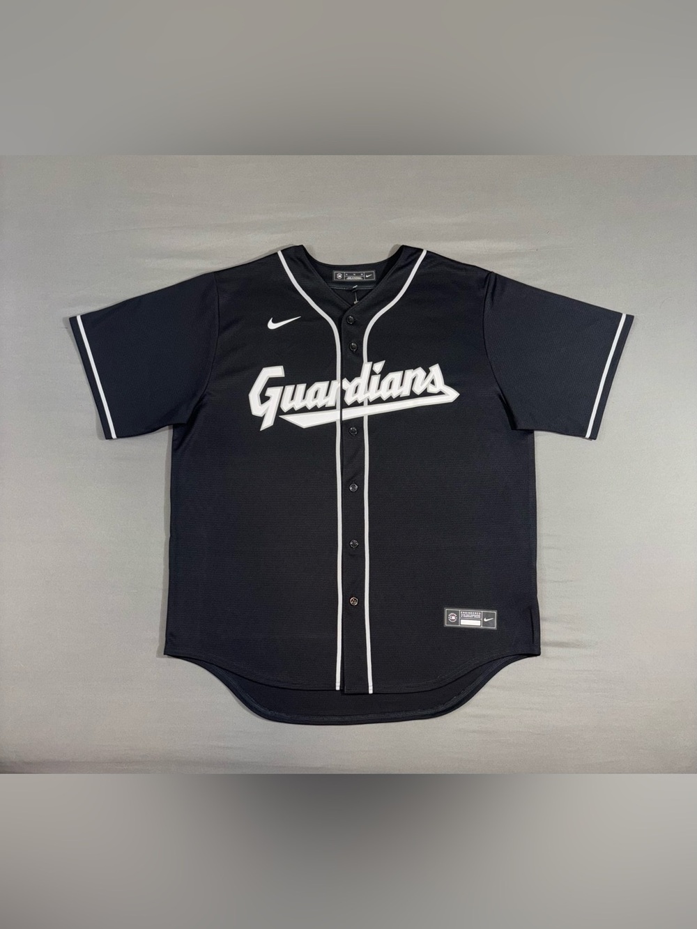 Men’s Nike Cleveland Guardians MLB Jersey Black Size XL